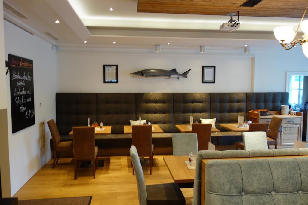 אנגלהרטצל Hotel Goldenes Schiff מראה חיצוני תמונה
