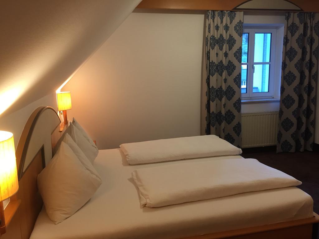 אנגלהרטצל Hotel Goldenes Schiff מראה חיצוני תמונה